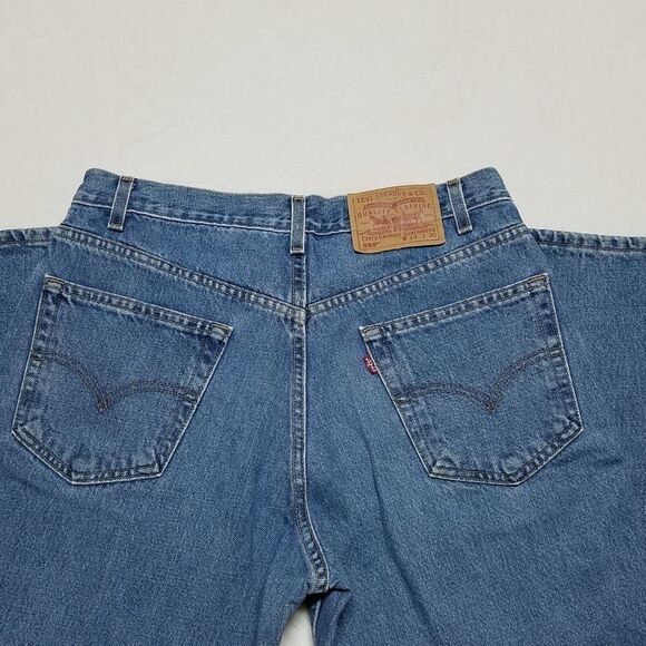 VINTAGE Levi's Relaxed Fit High Rise Mom Jeans - Picture 8 of 12